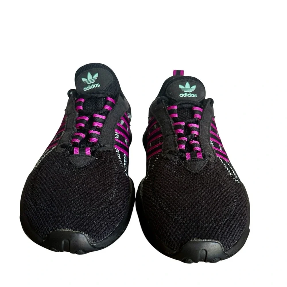 Adidas Originals Haiwee Sneakers Athletic Shoes Women's Size 9 Black Pink EF4457